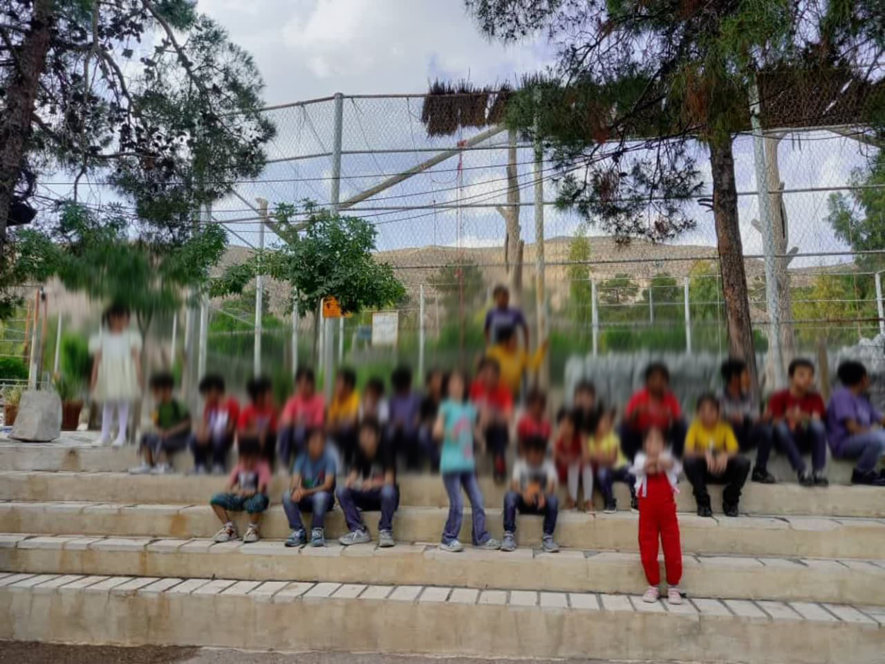 گزارش تصویری | بازدید فرزندان عطر یاس نبوی از باغ وحش به مناسبت روز شیراز